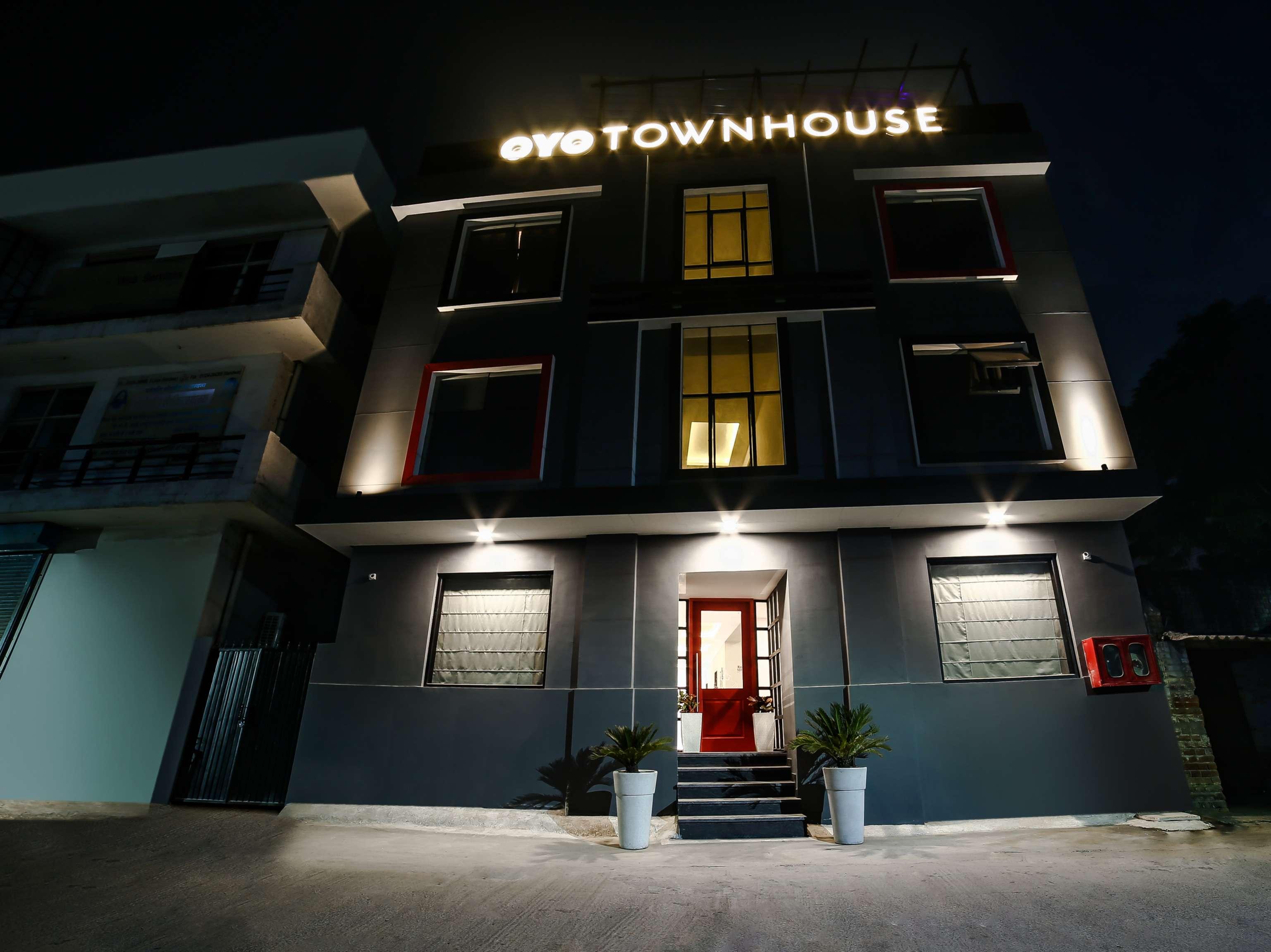מלון גורגאון Collection O Townhouse 069 מראה חיצוני תמונה