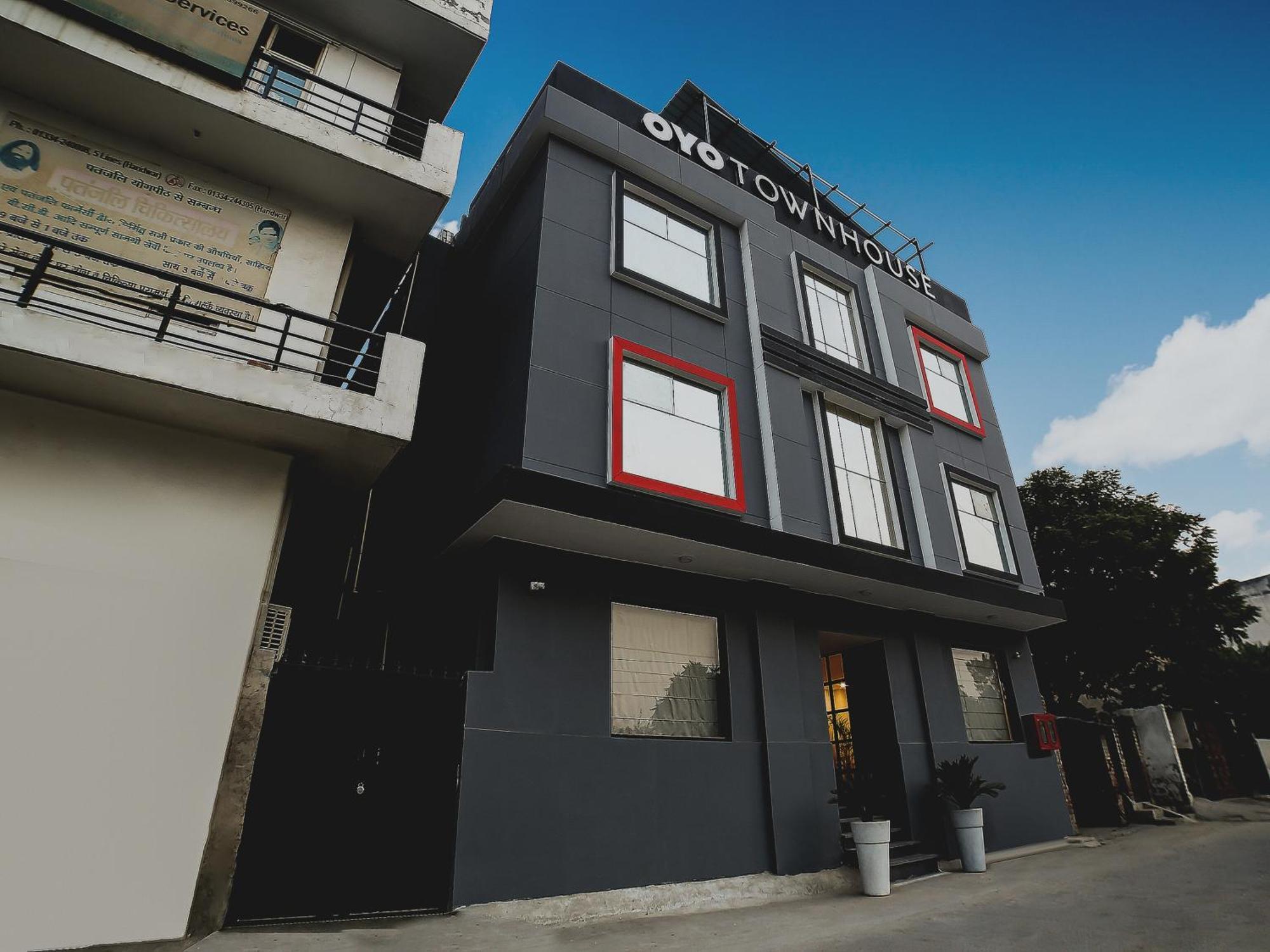 מלון גורגאון Collection O Townhouse 069 מראה חיצוני תמונה